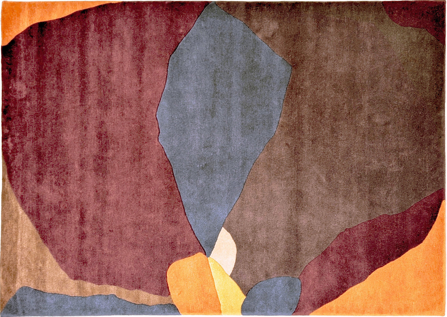 aplat tapis noué main jaune orange marron bordeaux beige et bleu