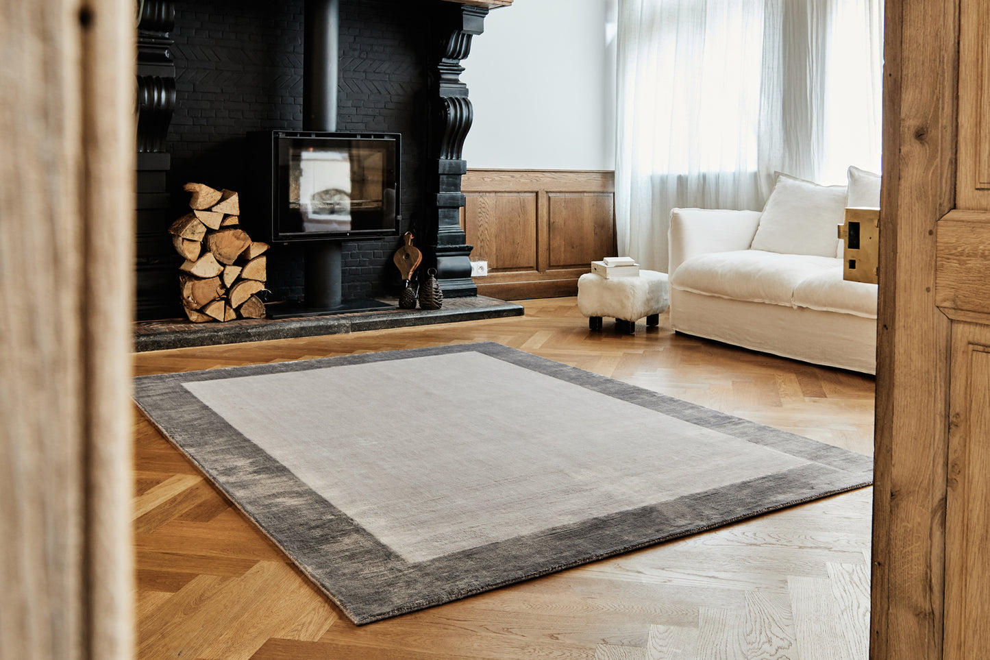 ambiance tapis tissé main blanc  gris